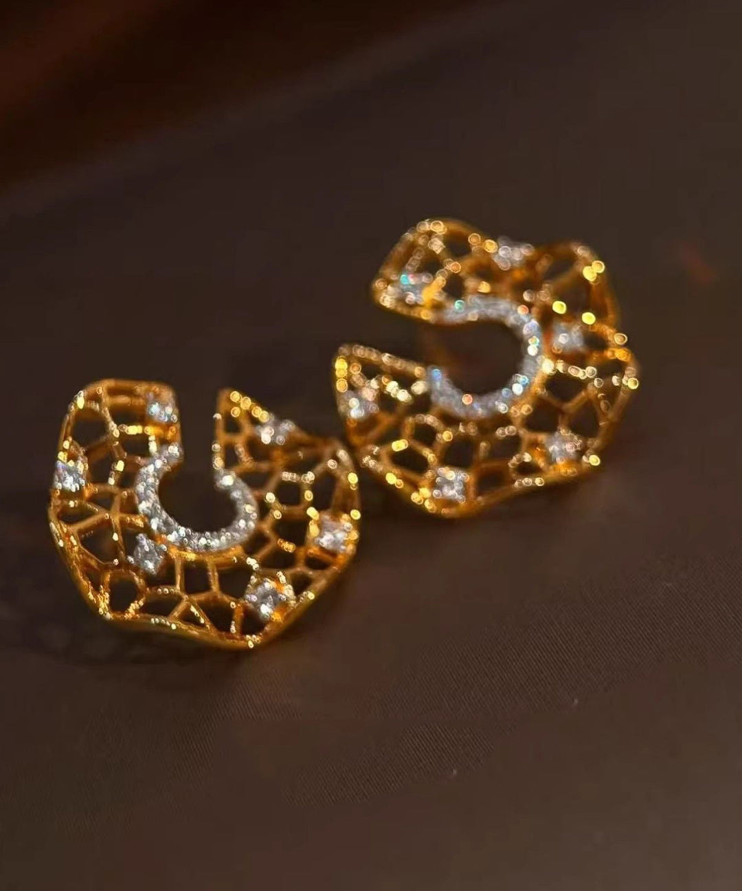 Original Design Gold Copper Alloy Zircon Hollow Out Hoop Earrings