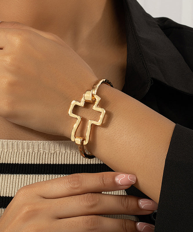 Original Design Gold Metal Open Bangle