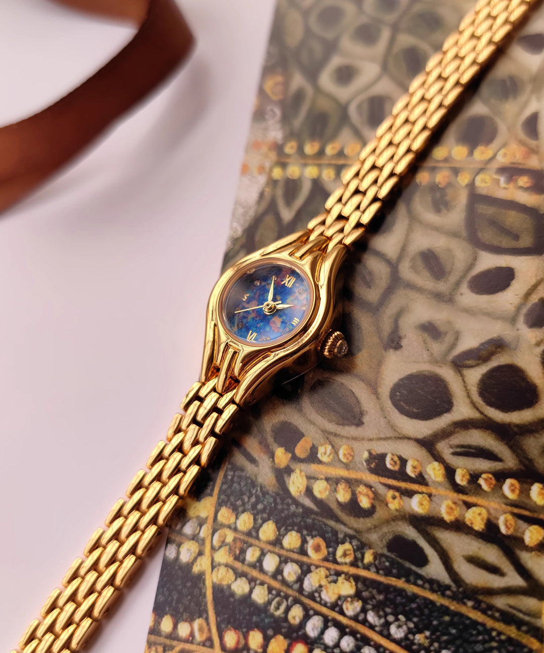 Original Design Gold Metal Quartz Movement Watches
