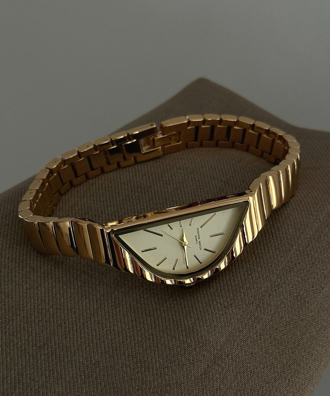 Original Design Gold Stainless Steel Alloy Half-Moon Watches - Omychic