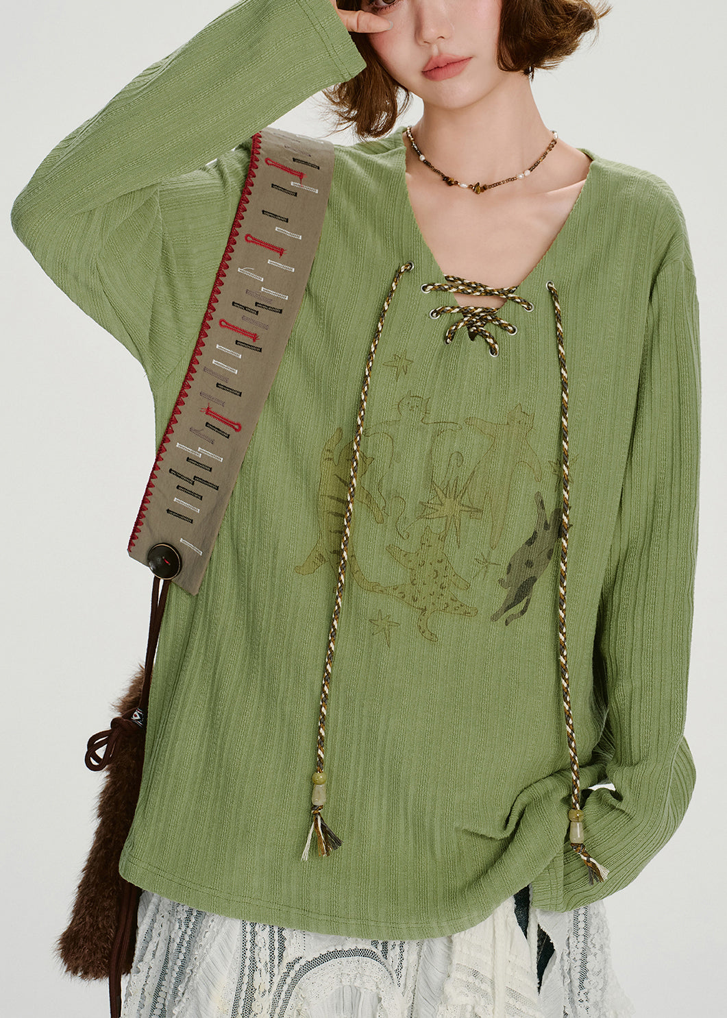 Original Design Green Lace Up Patchwork Cotton T Shirts Spring