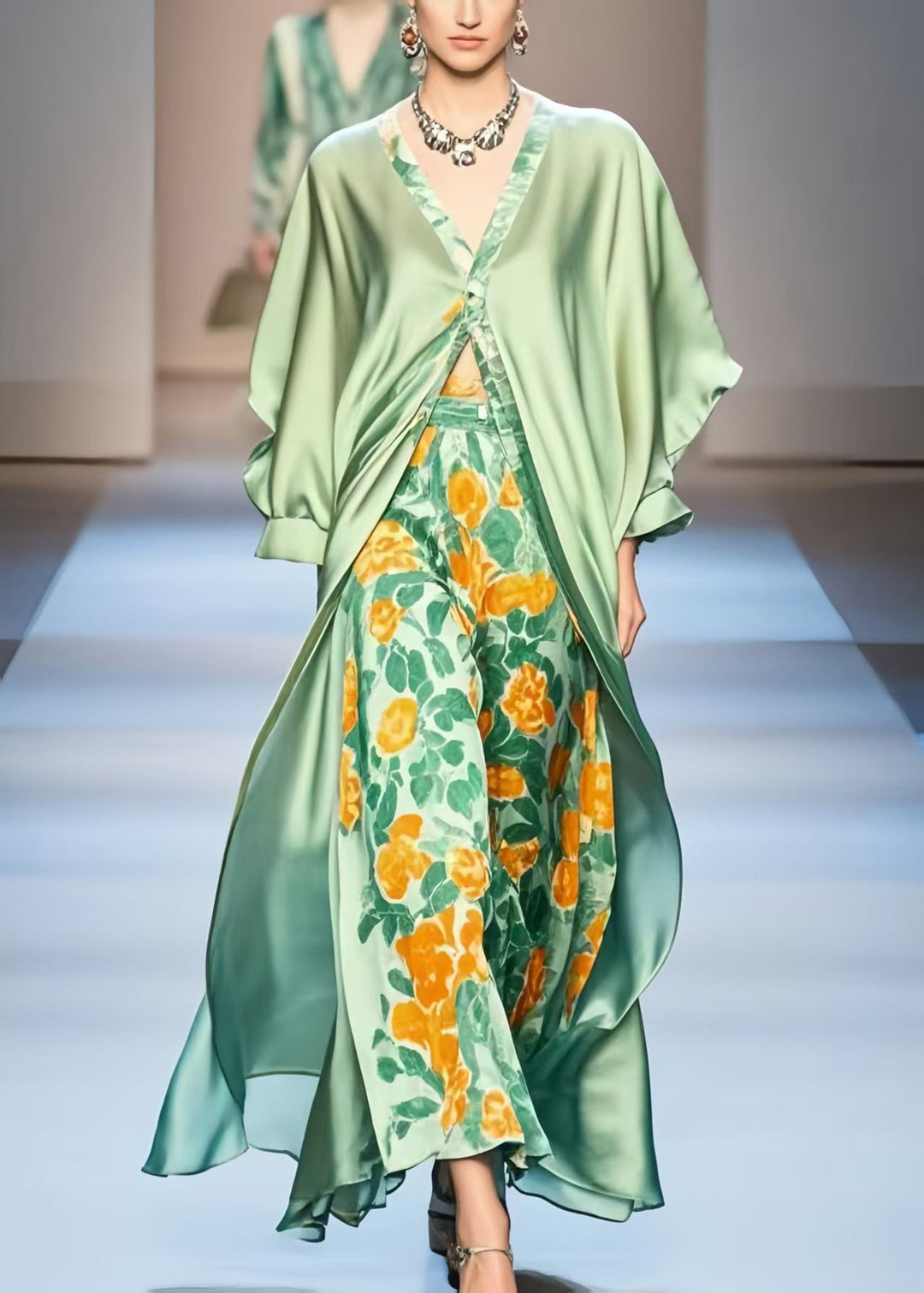 Original Design Green Print Silk Long Dress Batwing Sleeve