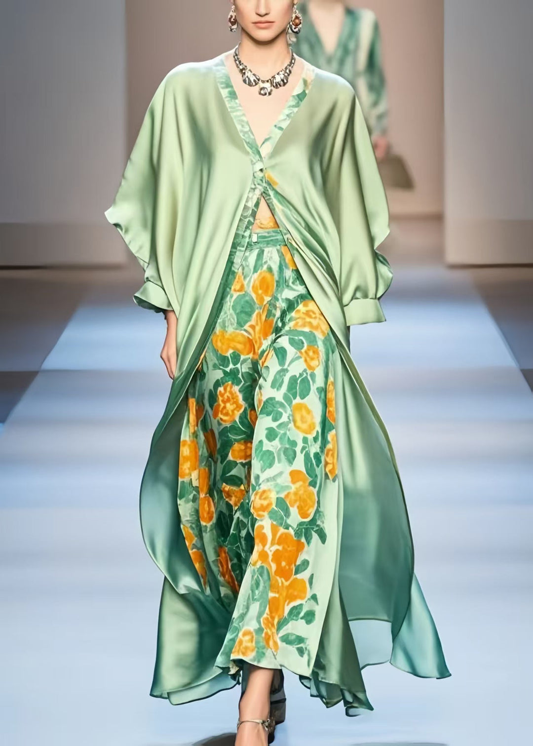 Original Design Green Print Silk Long Dress Batwing Sleeve