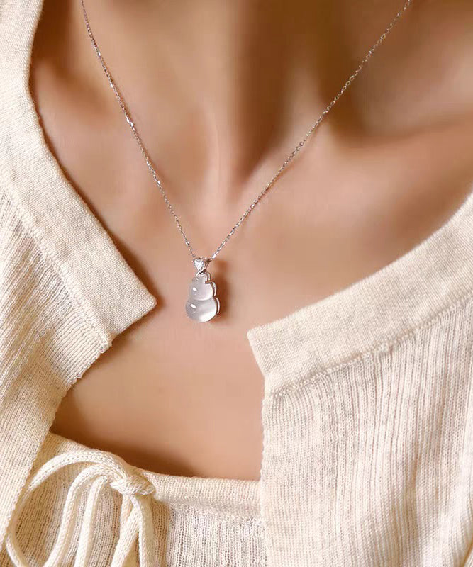 Original Design Green Sterling Silver Chalcedony Calabash Pendant Necklace