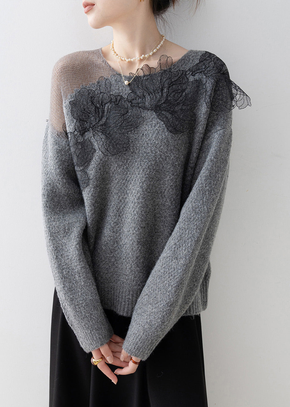 Original Design Grey O-Neck Floral Knit Sweaters Spring