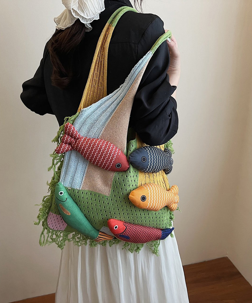 Original Design Khaki Tassel Knit Shoulder Bag