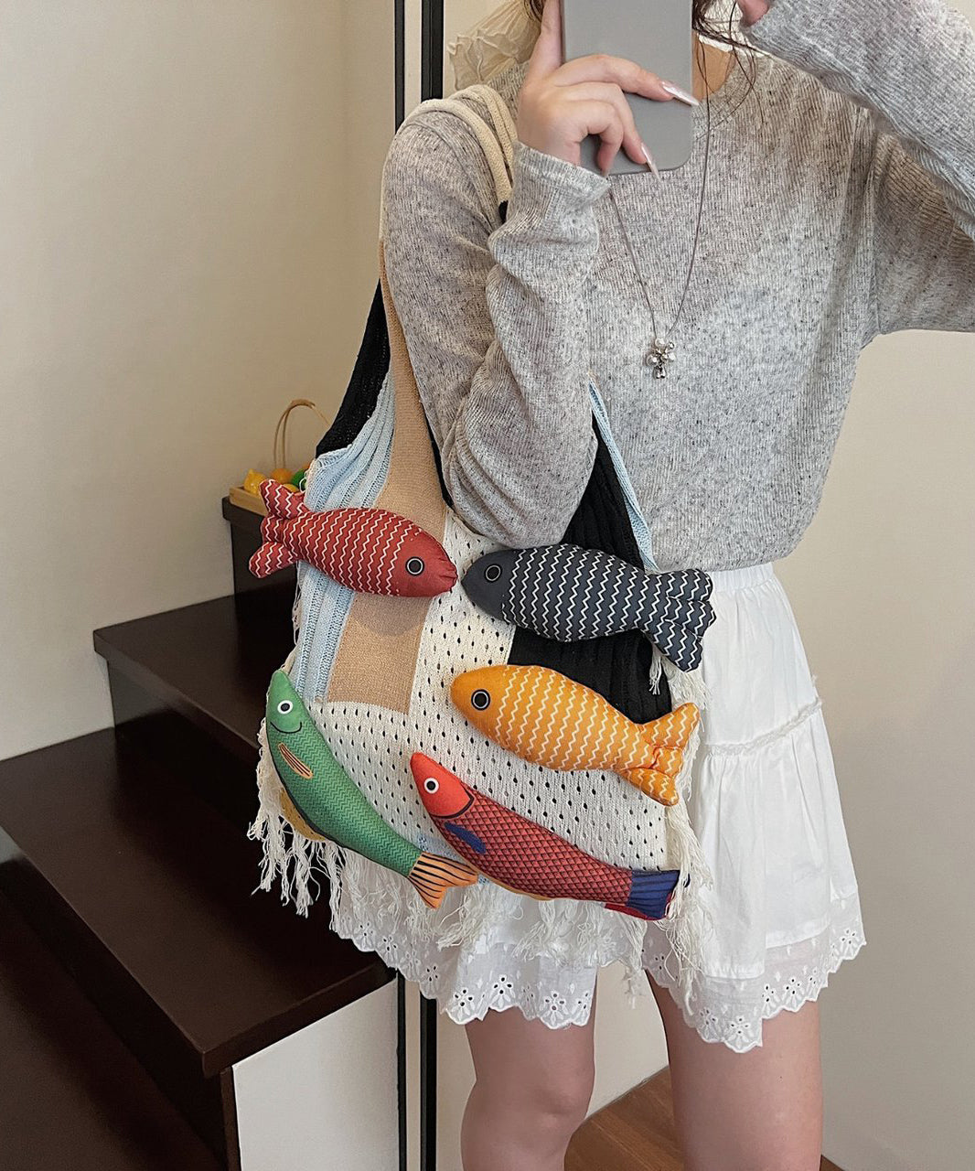 Original Design Khaki Tassel Knit Shoulder Bag