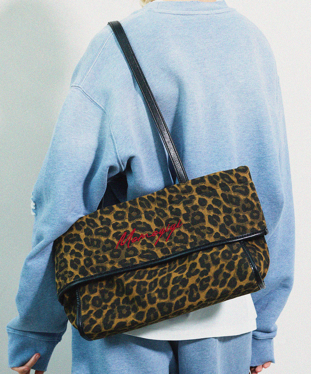 Original Design Leopard Embroidered Canvas Shoulder Bag