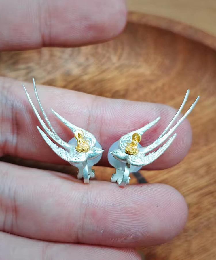 Original Silk Swallow Camel Buddha No Ear Piercings Silver Ear Clip - Omychic
