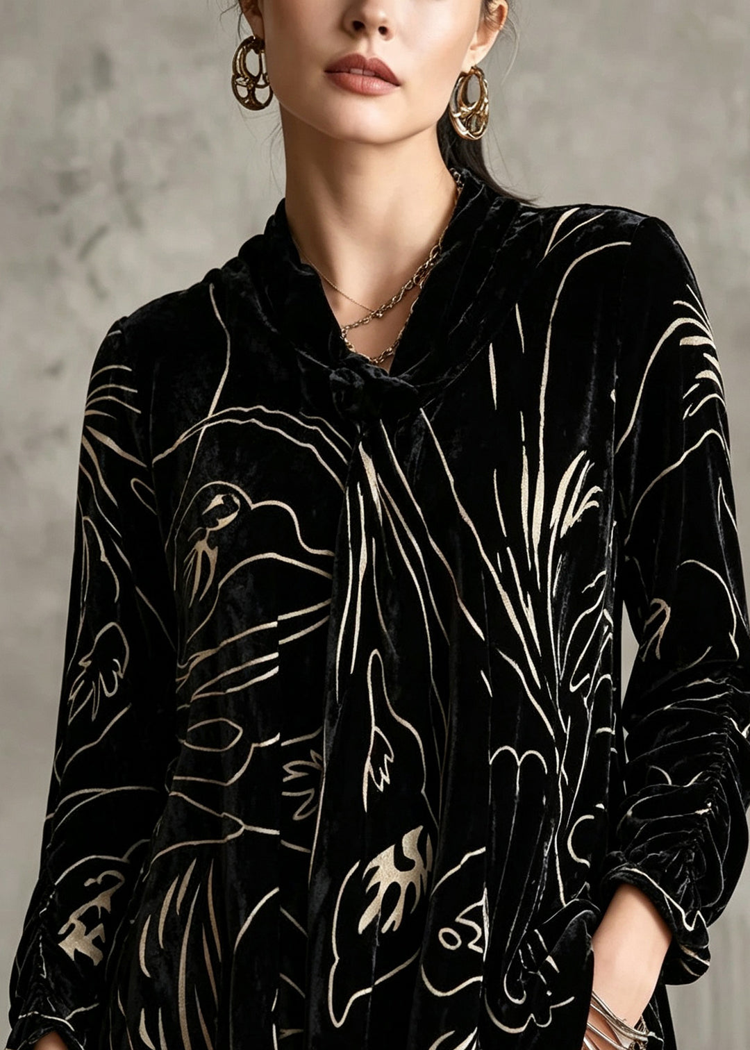 Plus Size Black Print Silk Velour Tops Long Sleeve