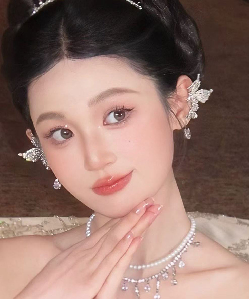 Regular Silk Copper Zircon Butterfly Water Droplet Stud Earrings