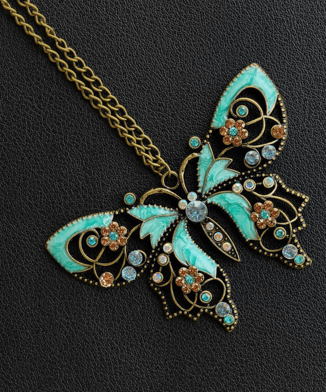 Retro Blue Alloy Zircon Butterfly Hollow Out Pendant Necklace