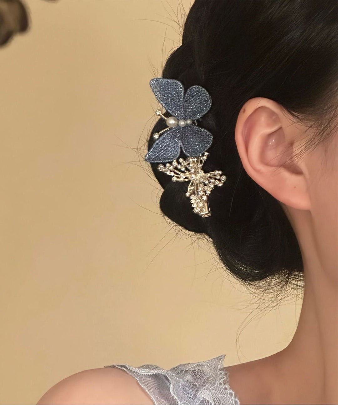 Retro Blue Alloy Zircon Butterfly Pearl A Pair Hairpin