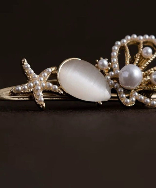 Retro Gold Alloy Pearl Cat's Eye Stone Hollow Out Hairpin