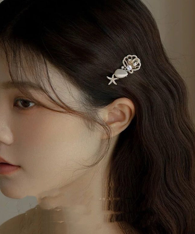 Retro Gold Alloy Pearl Cat's Eye Stone Hollow Out Hairpin