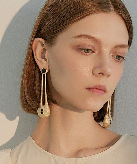 Retro Gold Hollow Out Copper Loose Drop Earrings