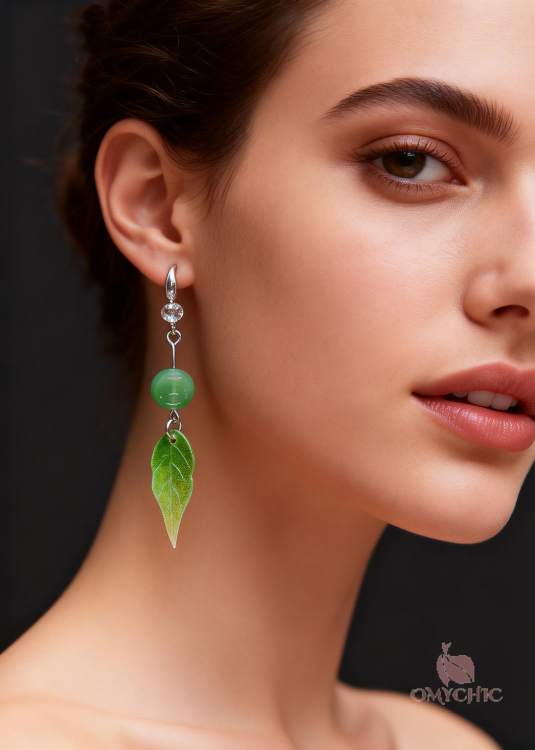 Retro Green Leaf Acrylic Fine Jade Zircon Drop Earrings