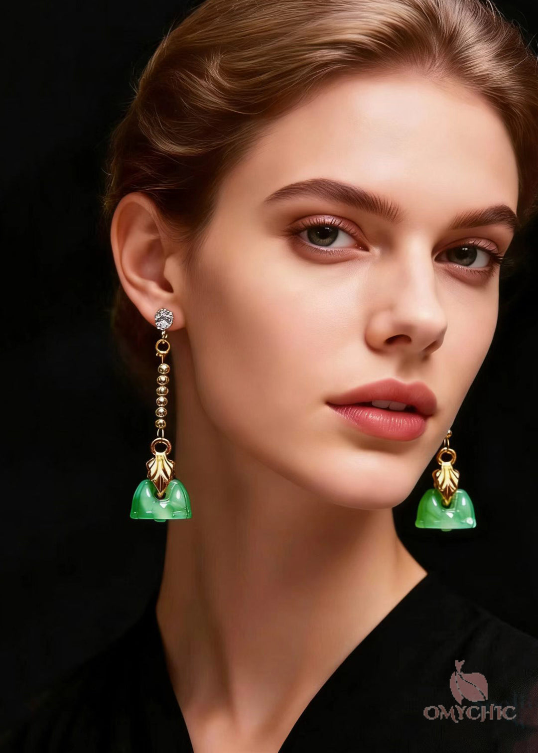 Retro Green Lotus Seedpod Jade Gilding Drop Earrings