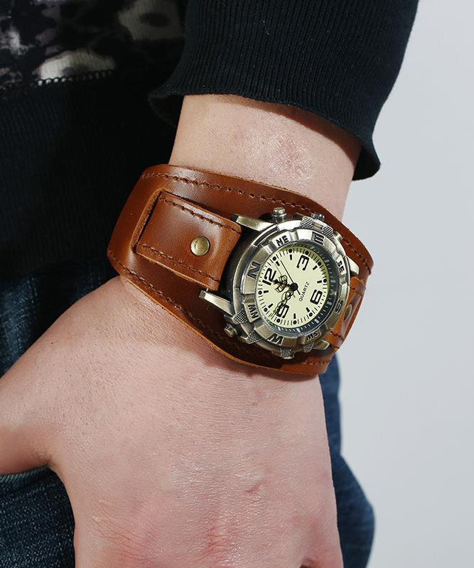 Retro Red Leather Quartz Movement Waterproof Watch