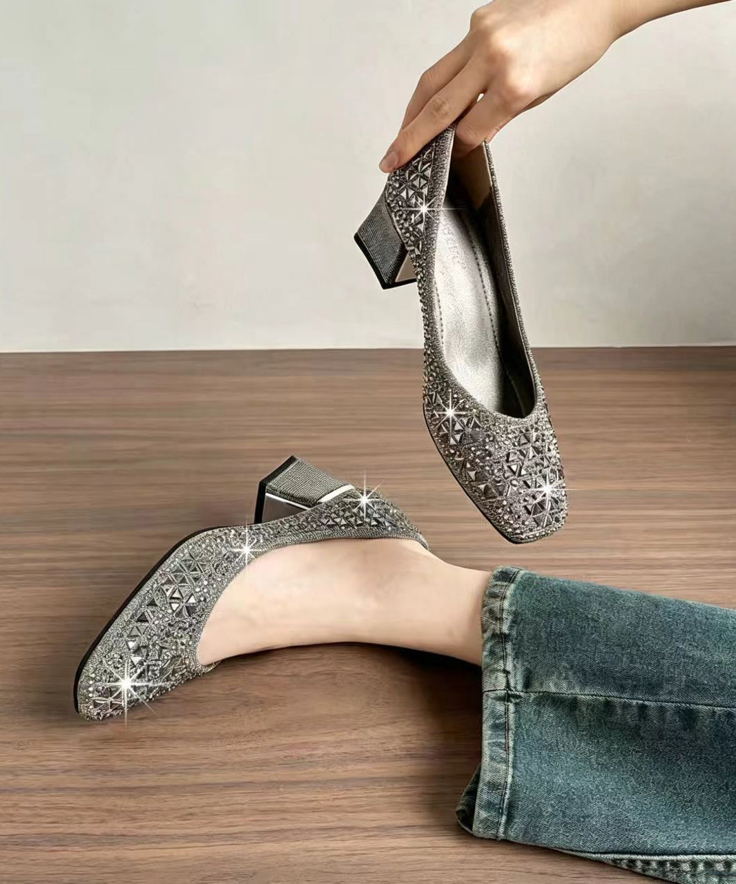 Silvery High Heels Chunky Sparkly Casual High Heels