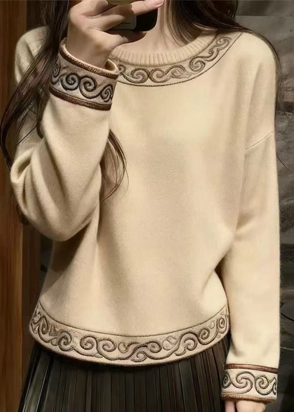 Simple Beige Embroidered Thick Knit Sweaters Winter