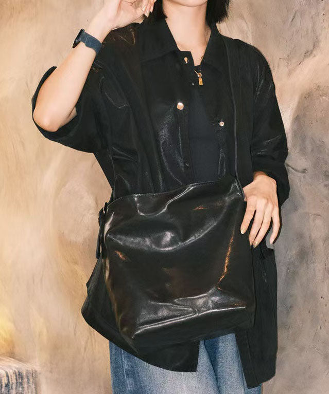 Simple Black Large Capacity Leather Messenger Bag