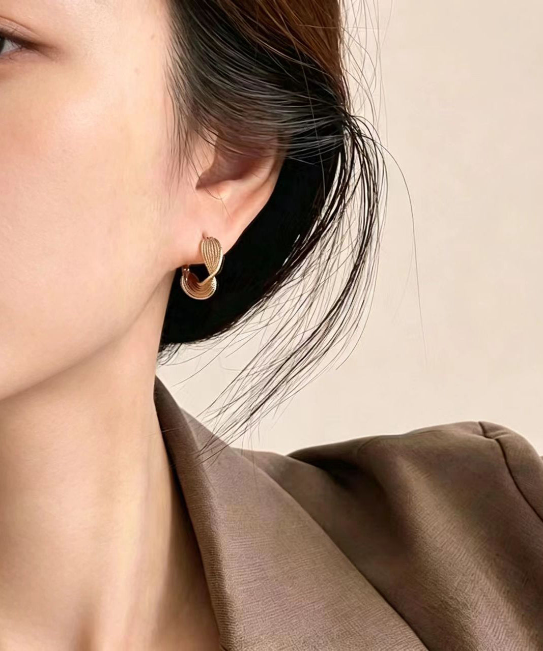Simple Coffee Gold Twisted Texture Gold Plated Hoop Earrings