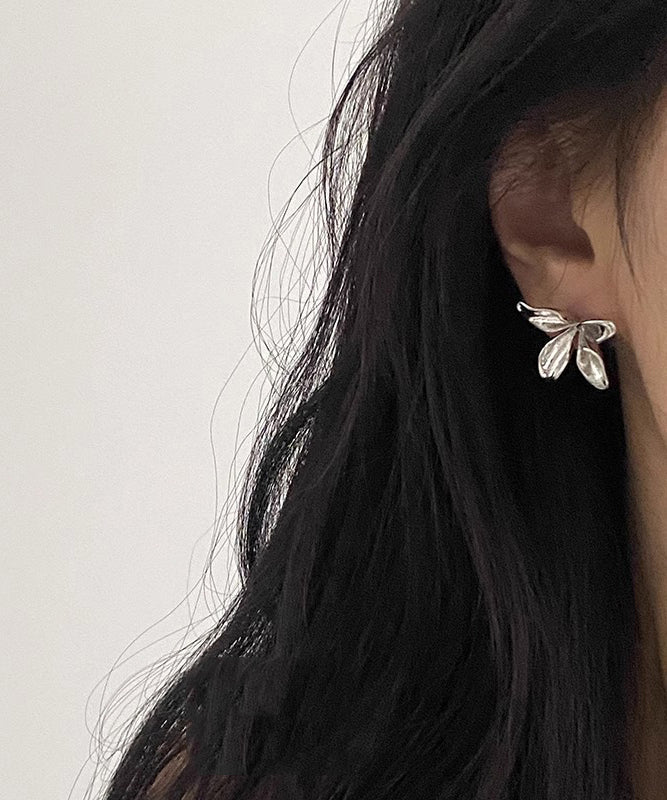 Simple Sterling Silver Overgild Floral Stud Earrings