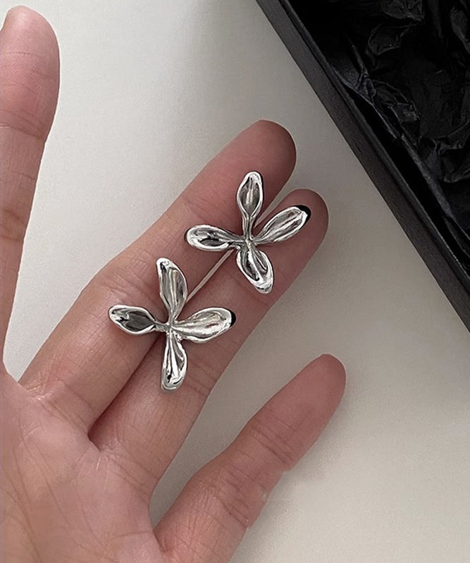 Simple Sterling Silver Overgild Floral Stud Earrings