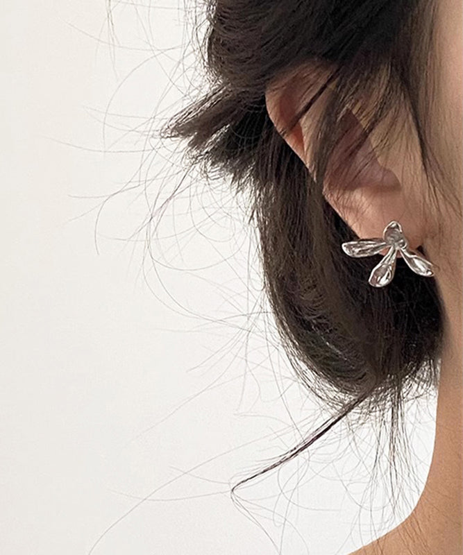 Simple Sterling Silver Overgild Floral Stud Earrings