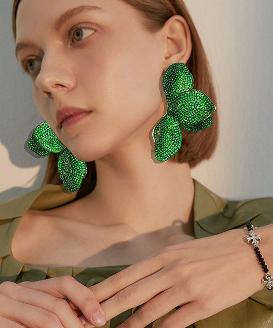 Sparkling Zircon Green Butterfly Dangle Earrings