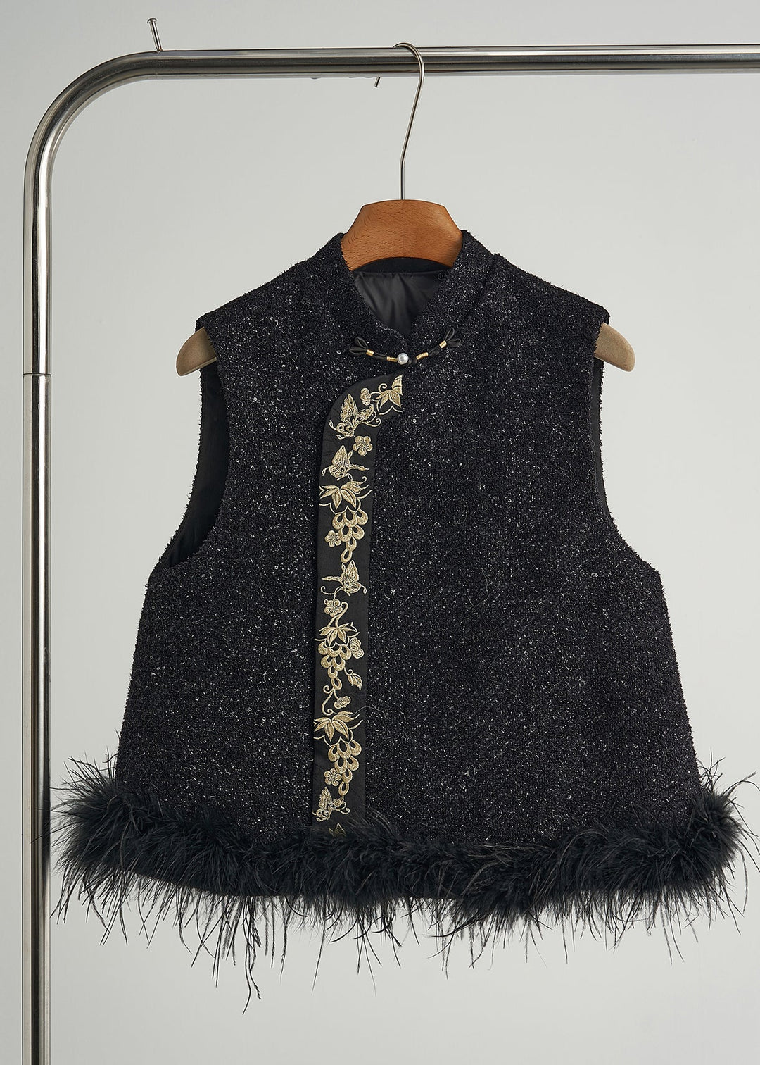 Style Black Embroidered Patchwork Feather Woolen Vests Fall