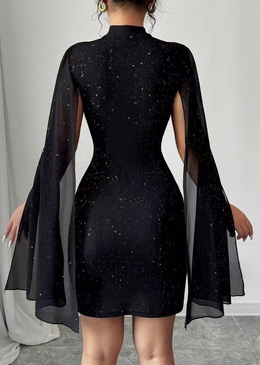Style Black Stand Collar Sequins Party Dresses Cloak Sleeves