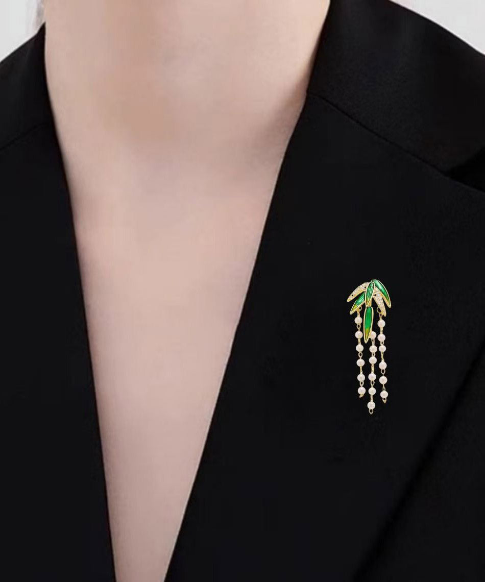 Style Green Alloy Zircon Bamboo Leaf Pearl Tassel Brooches - Omychic