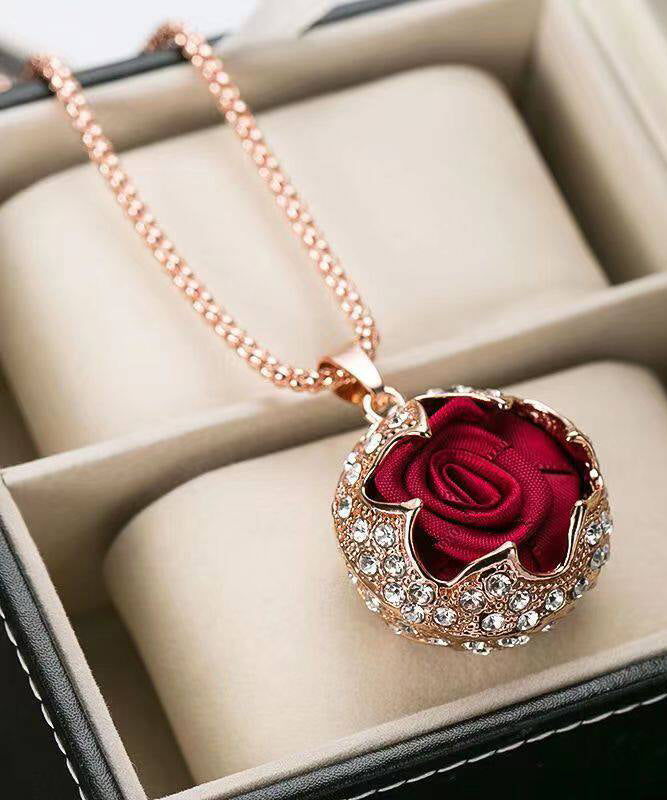 Style Red Copper Overgild Zircon Rose Pendant Necklace