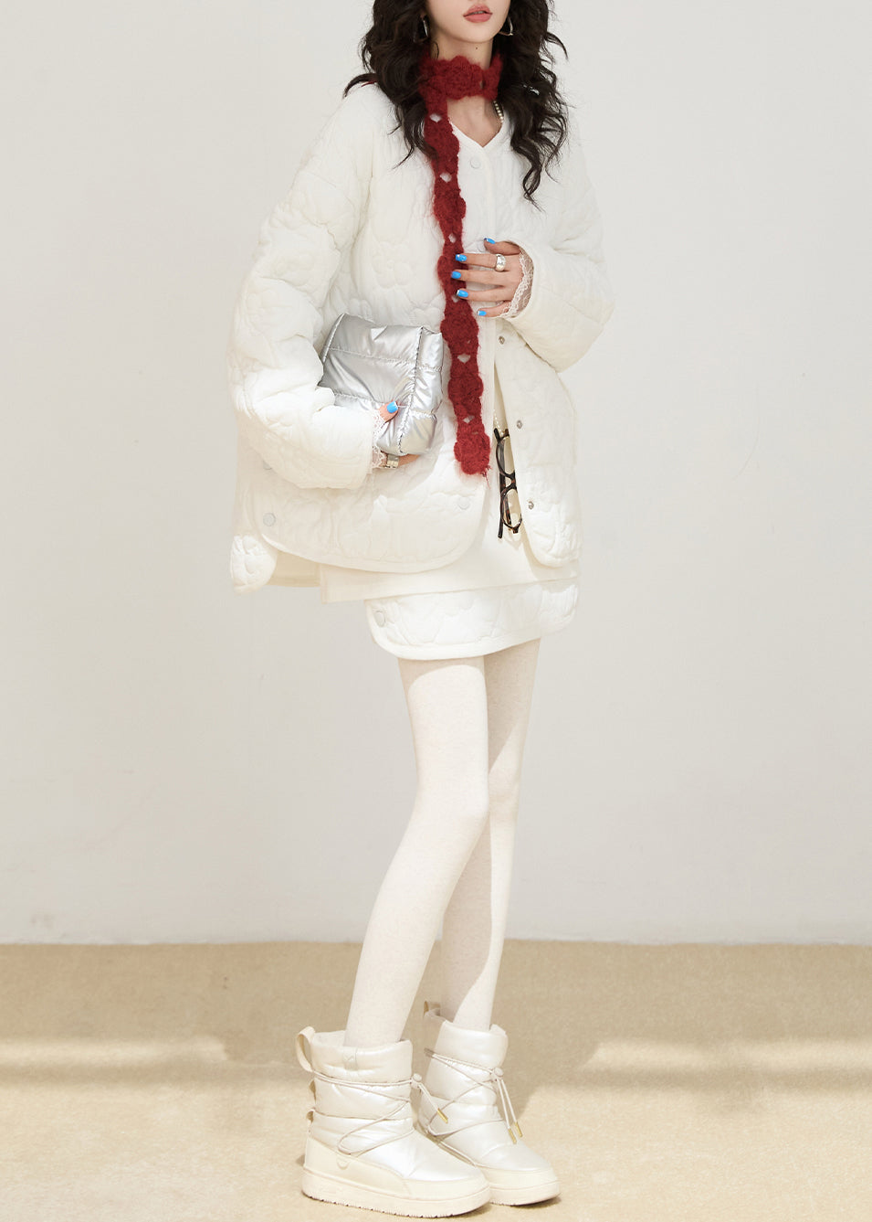 Style White Oversized Embossing Fine Cotton Filled Coats Winter