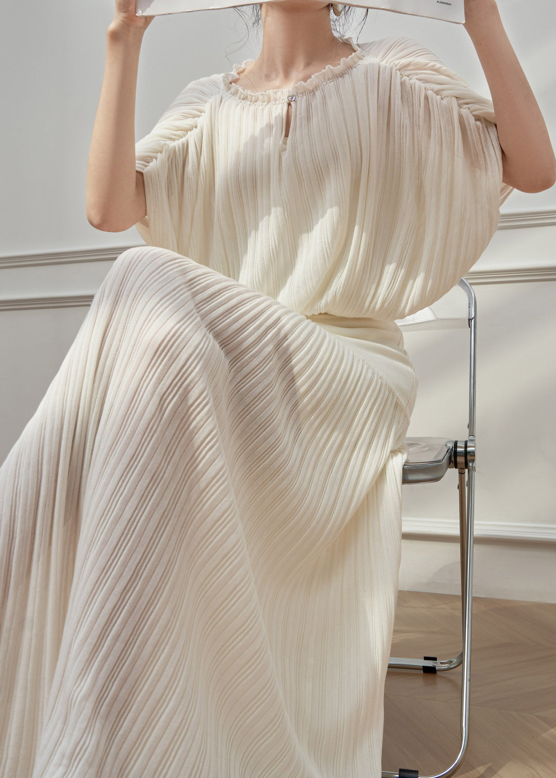 Style White Wrinkled Top And Maxi Skirts Two Pieces Set Summer