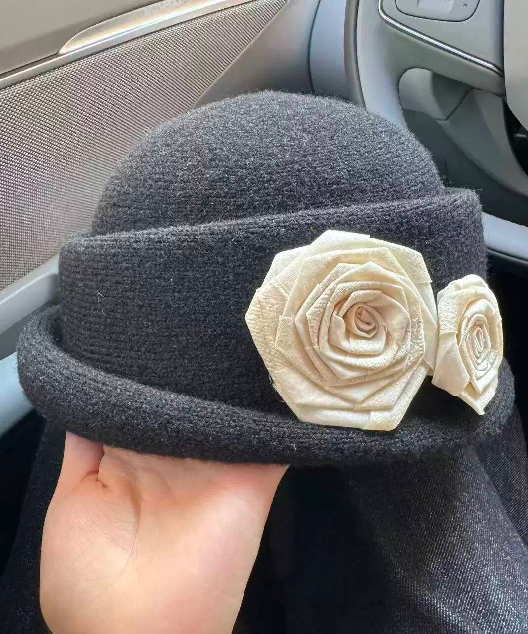 Stylish Beige Floral Woolen Warm Bucket Hat