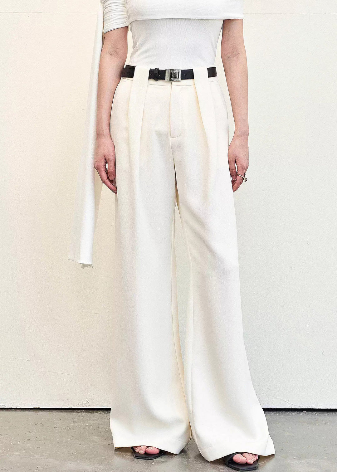 Stylish Beige Pockets High Waist Spandex Pants Summer