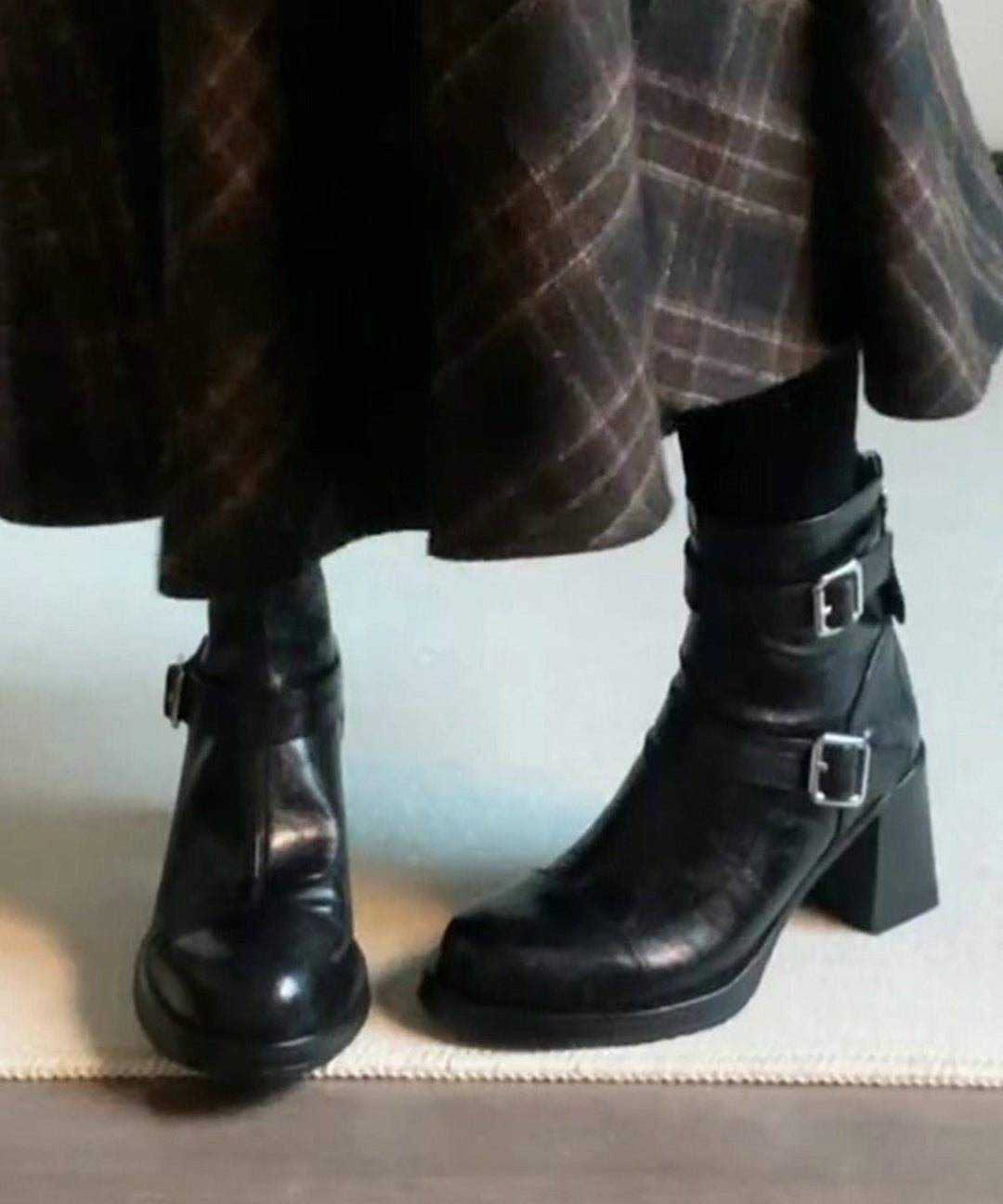 Stylish Black Cowhide Leather Splicing Chunky Heel Boots