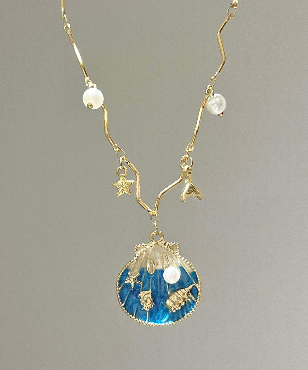 Stylish Blue Copper Overgild Zircon Turquoise Pearl Shell Three-Piece Set Pendant Necklace