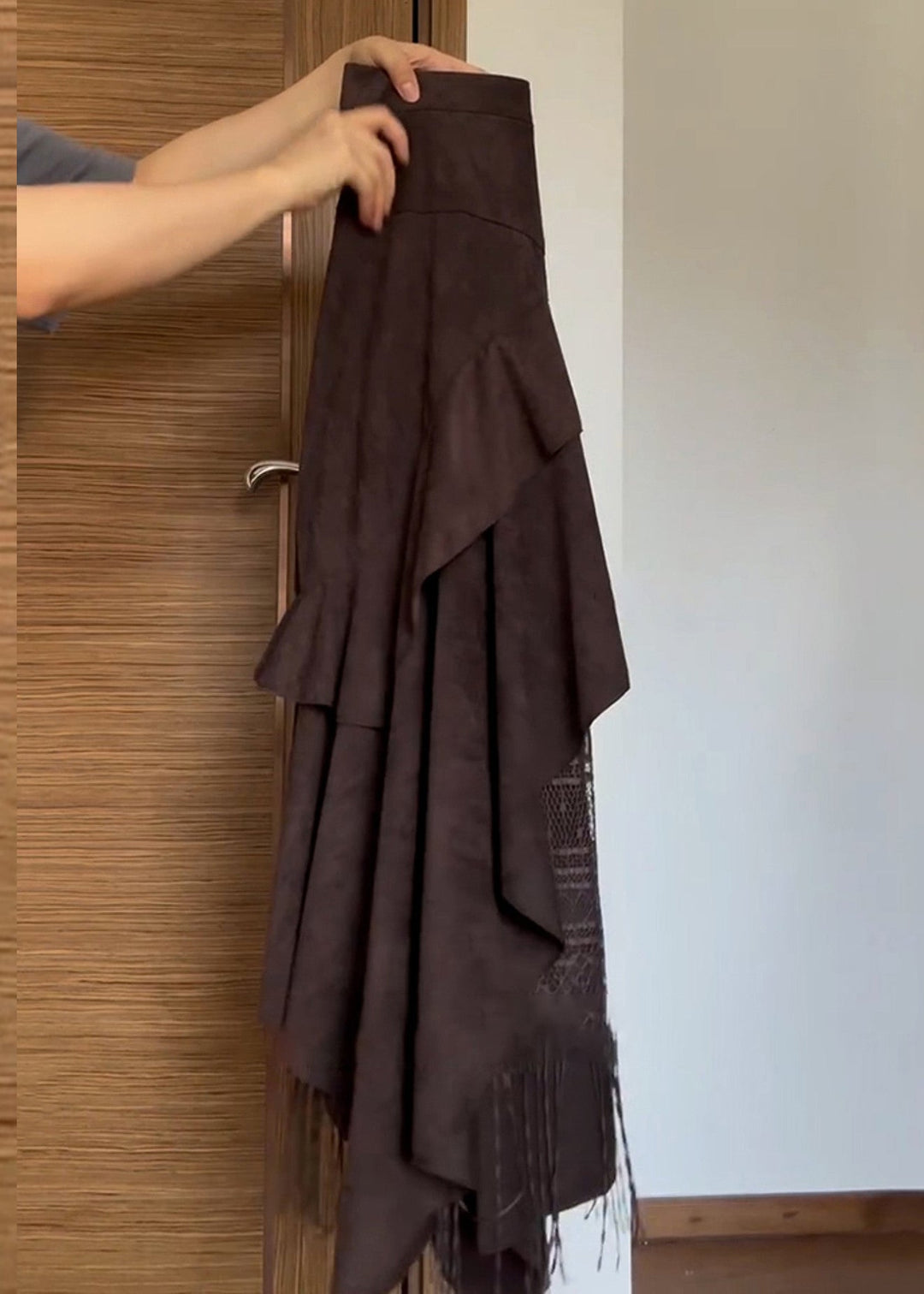 Stylish Brown Asymmetrical Lace Tasseled Patchwork Skirts Summer