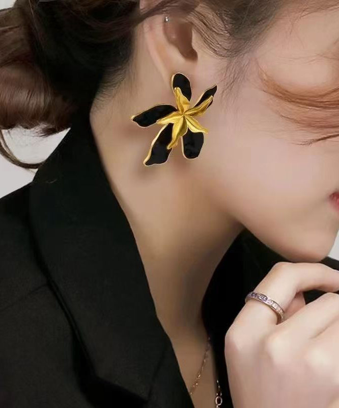 Stylish Colorblock Copper Overgild Enamel Floral Stud Earrings - Omychic