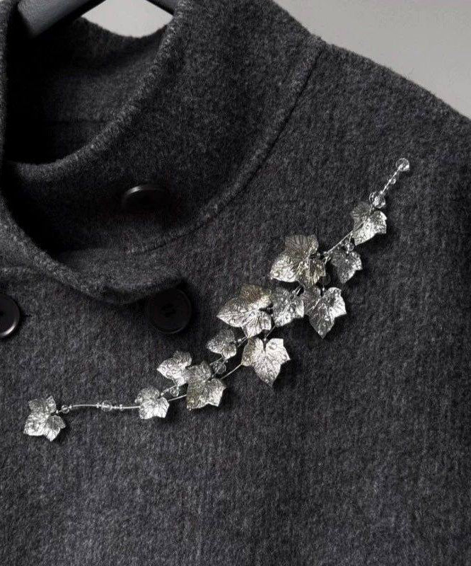 Stylish Gold Alloy Leaf Tassel Brooches