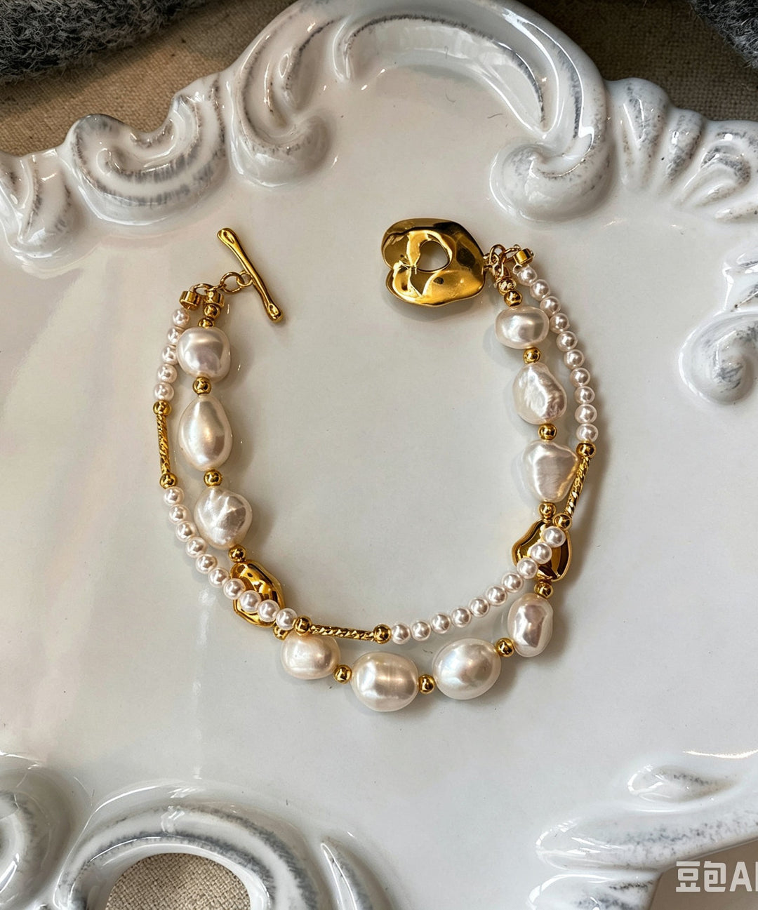 Stylish Gold Copper Overgild Pearl Double Layer Charm Bracelet