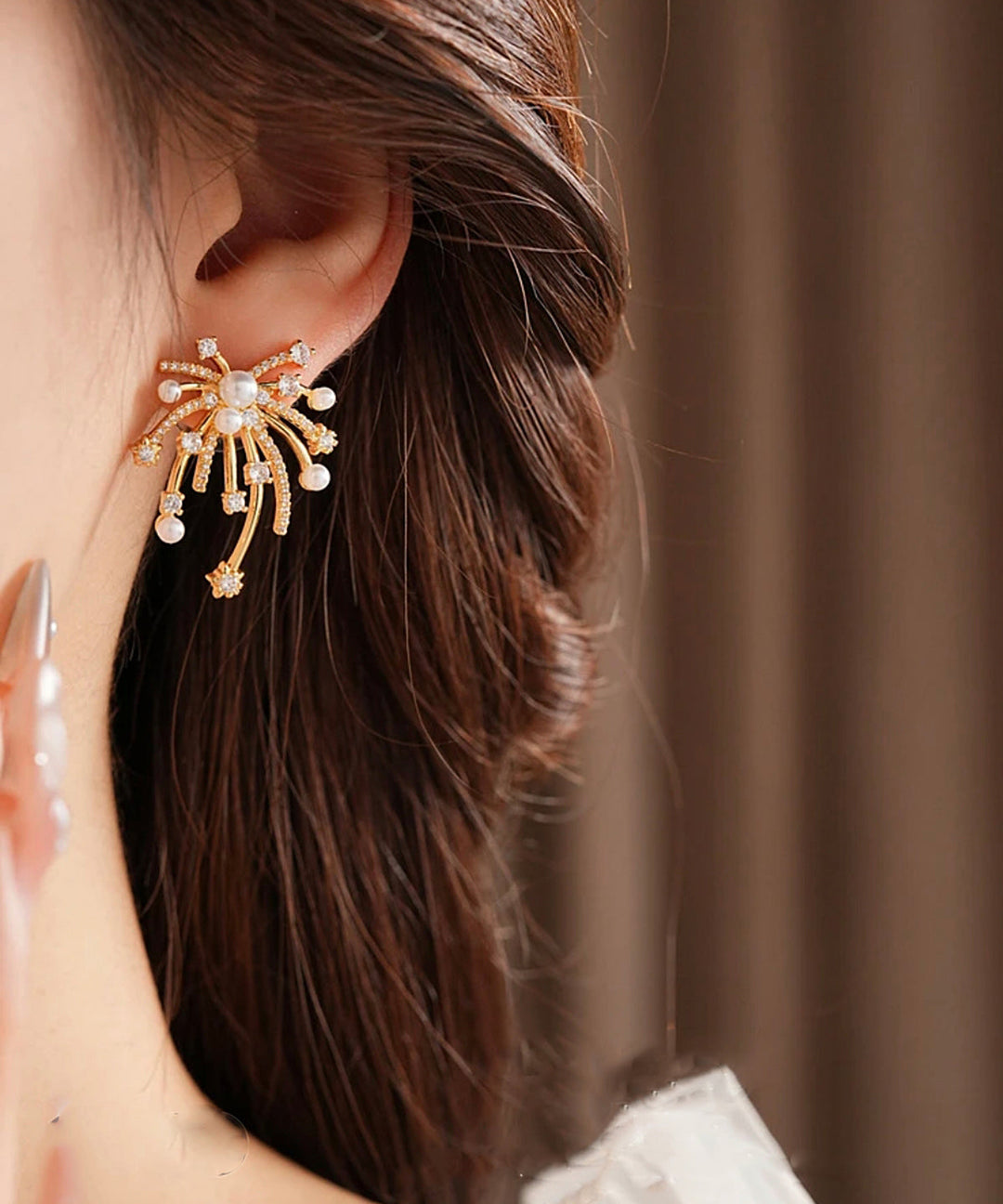Stylish Gold Copper Overgild Zircon Fireworks Pearl Stud Earrings