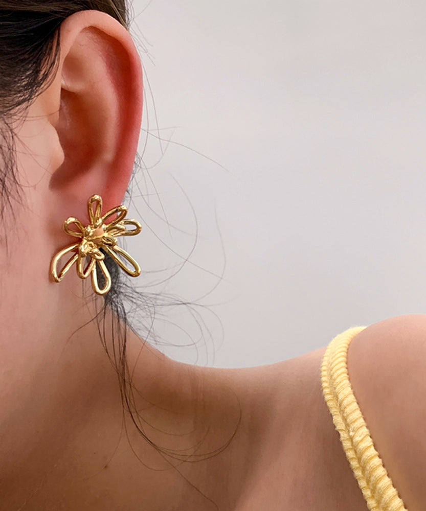Stylish Gold Metal Alloy Hollow Out Floral Stud Earrings