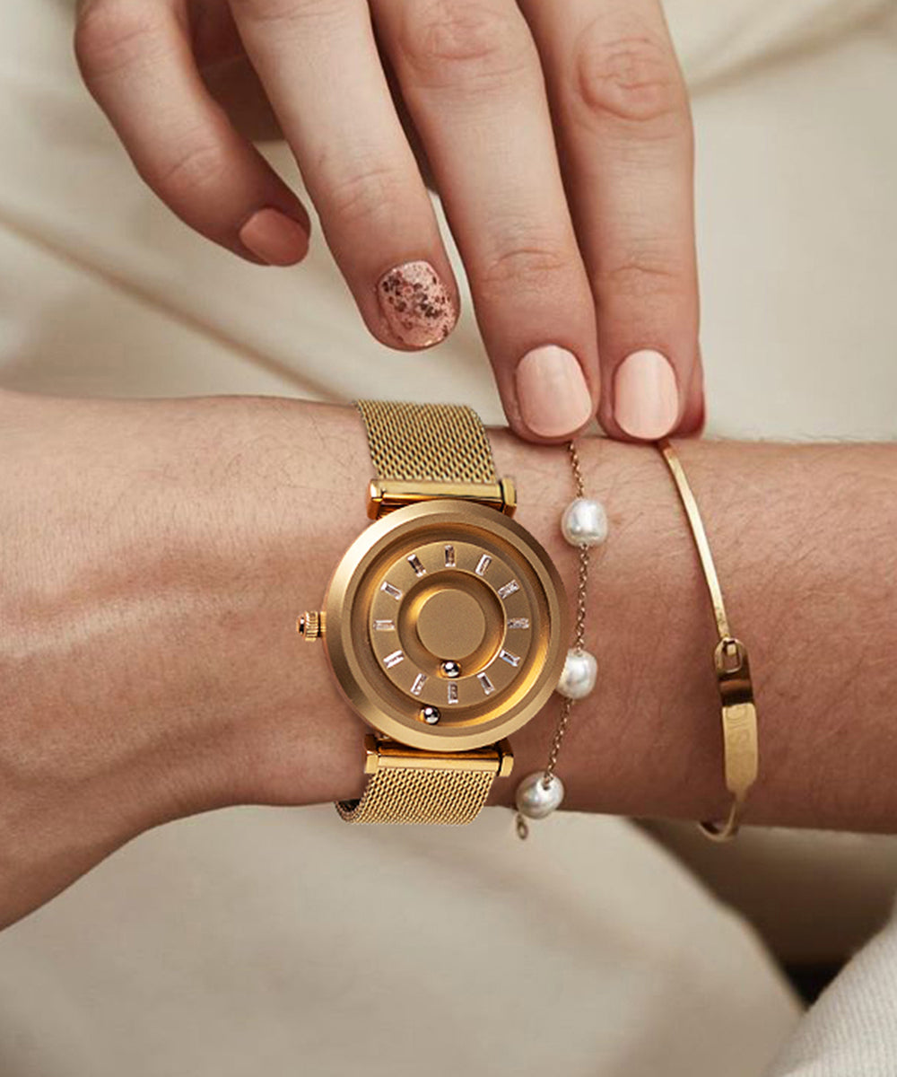 Stylish Gold Stainless Steel Zircon Quartz Movement Watch