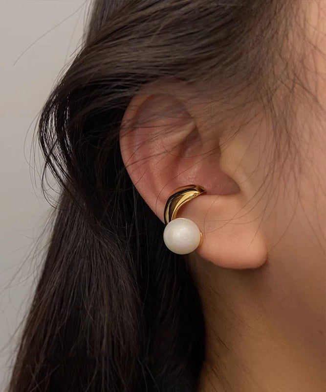 Stylish Golden With Pearl Ear Cuff Suitable For Those Without Ear Piercings