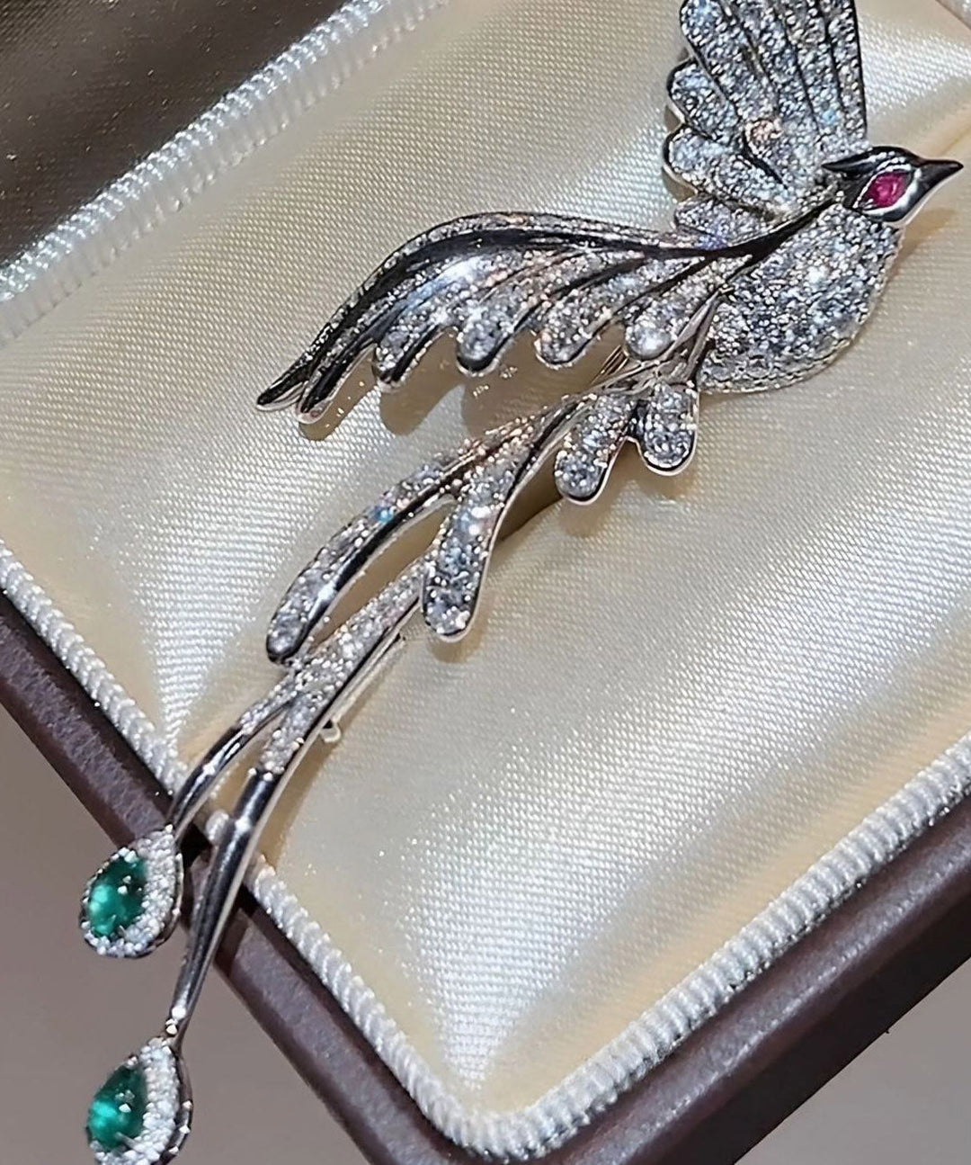 Stylish Silk Alloy Zircon Phoenix Crystal Brooches